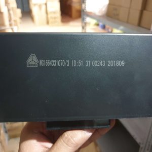 Hộp điện cánh cửa WG1664331070