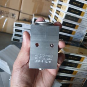 Van tiếp lưu dàn lạnh