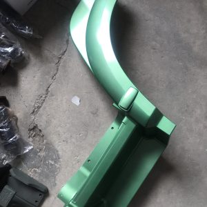 Vè chắn lốp nửa trước màu xanh