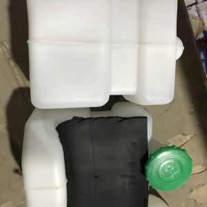 Bình nước rửa kính