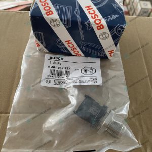 Cảm biến áp suất đầu thanh chia dầu D10/ HW380 V7G