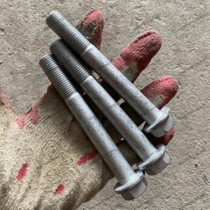 Bulong visai cầu sau i=4.77 M14X125mm