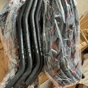 Ống cao su bình nước phụ SITRAK T7H mã 0115
